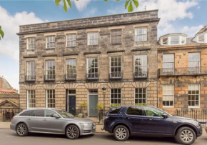 Saxe Coburg Place - 325